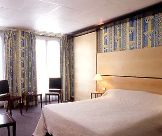 Bonsoir Madame Hotel Parigi