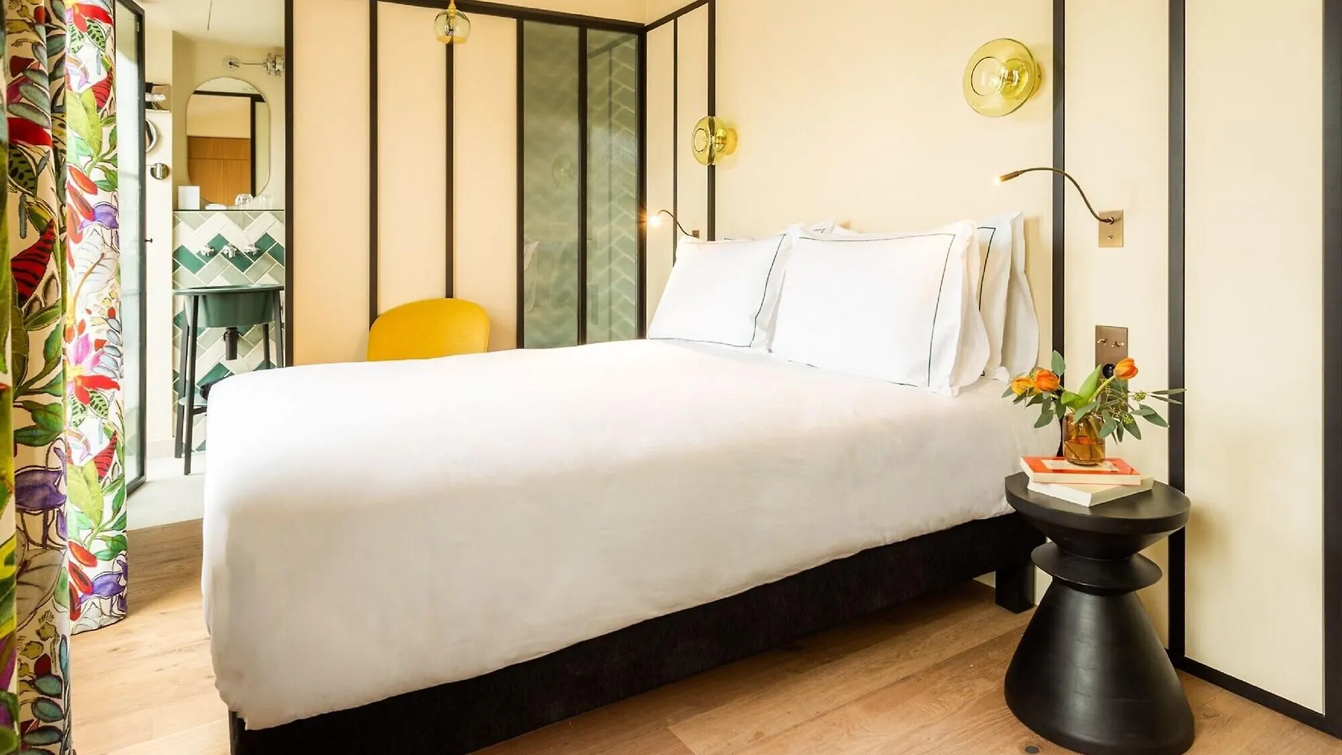 Hotel Bonsoir Madame 4*